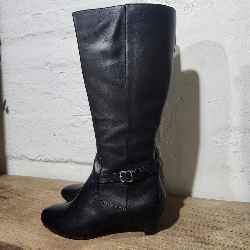 Lands End Black Leather Knee High Boots Low Kitten Heel Size 7.5 Almond Toe Zip